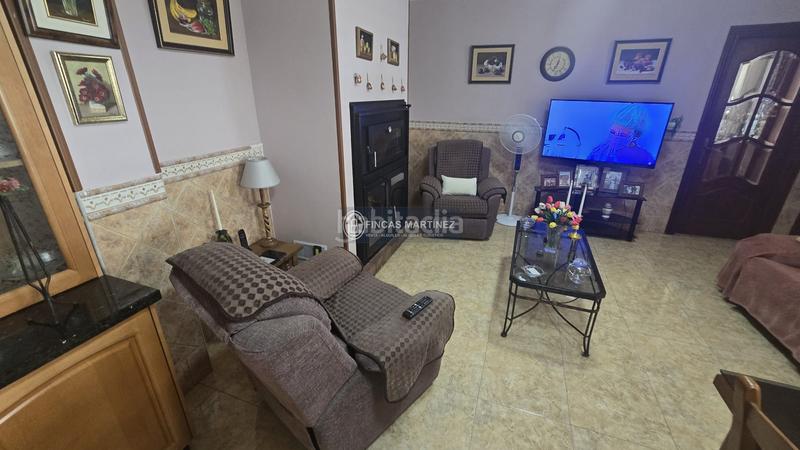 Foto 32a59797-061c-44a7-a2c4-6e4f9df42671. Chalet se vende casa en los olivos pedanía pueblos de granada, paz rural entorno cercano a la capital y aeropuerto en Castilléjar