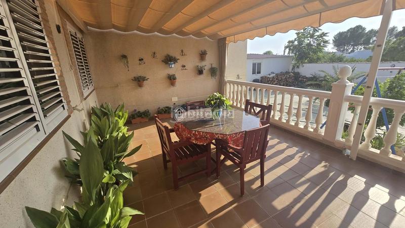 Foto 5d054bb6-8bb6-4025-a6bb-623afbe43b6e. Chalet se vende casa en los olivos pedanía pueblos de granada, paz rural entorno cercano a la capital y aeropuerto en Castilléjar