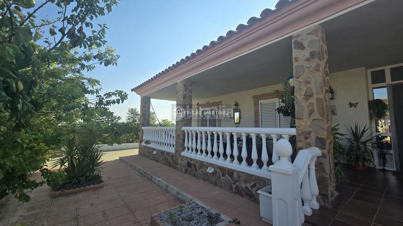 Foto f16b3d88-46f1-472f-a013-a9da8756ef95. Chalet se vende casa en los olivos pedanía pueblos de granada, paz rural entorno cercano a la capital y aeropuerto en Castilléjar