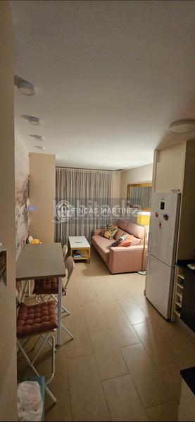 Foto d68f581d-b8d2-49ff-bfdc-1760e59538a7. Piso se vende piso y parquin reformado de 1 habitación 1 baño céntrico en Miami Platja