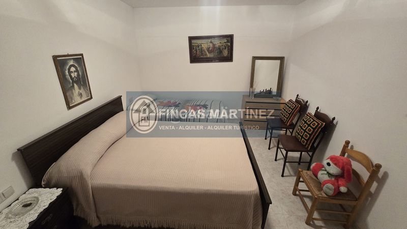 Foto dd72e4b3-811b-4a3b-ac82-1347926279dd. Casa amb aparcament a Castilléjar
