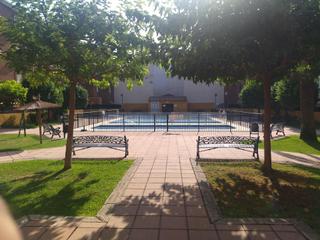 Pis a Poniente-Norte - Miralbaida - Parque Azahara. Vivienda de tres dormitorios en urbanización con piscina comunit