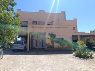 Mas à El Higuerón. Casa con terreno en el nuevo higueron. aguilarejo bajo