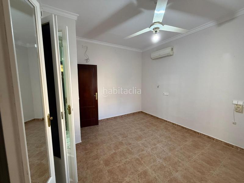 Foto 02939c63-3349-4f54-bf23-7ced39333023. Chalet exclusivo chalet independiente con piscina y amplio jardín en Écija