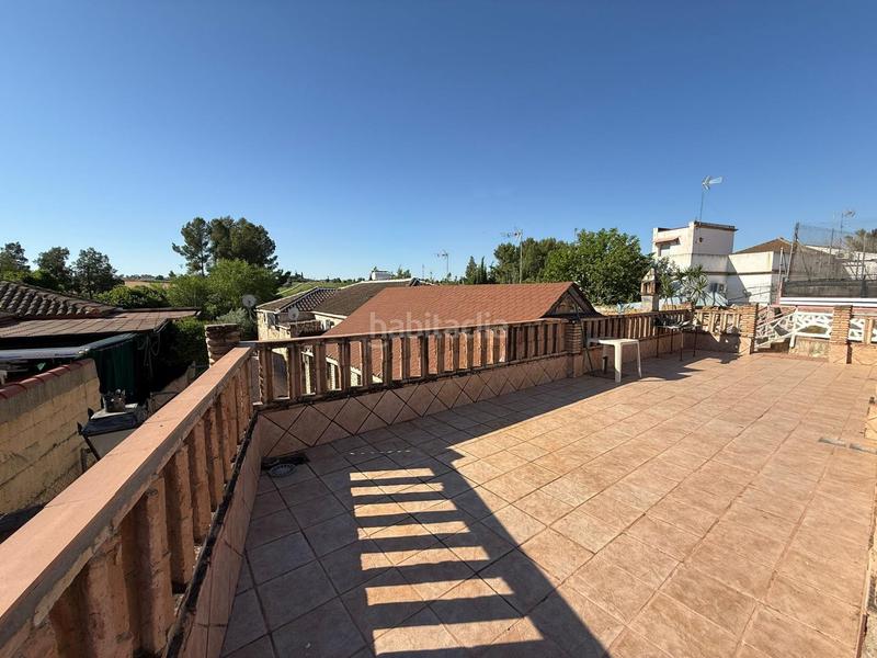 Foto bbbdeabd-7868-49ef-be10-c6fd5de02f73. Chalet exclusivo chalet independiente con piscina y amplio jardín en Écija