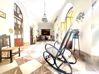Casa  Tras castillo. Casa  con patio central y gran zona el coraz�n de bujalance