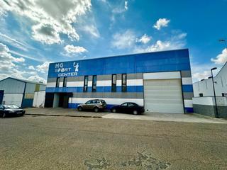 Bâtiment à usage industriel à Fuente Obejuna. Venta o alquiler de nave industrial en el polígono industrial de