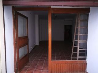 Lloguer Local Comercial a Calle calle burel, 3. Local en alquiler centro