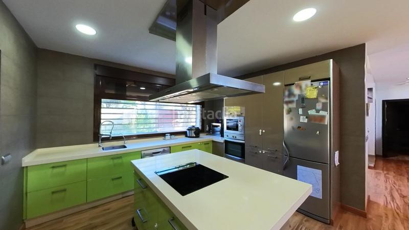 Foto 0aa60a43-d571-46b3-906d-2d2f674274b0. Chalet en calle juan cano 149 chalet de lujo modernidad y naturaleza se unen en Córdoba