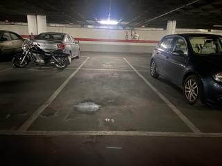 Parking voiture à Avenida mediterraneo sn. Plaza de garaje  figueroa