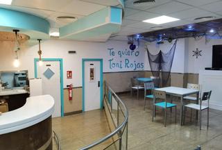 Lloguer Local Comercial  Calle isla formentera. Local instalado con licencia para cafeteria restaurante