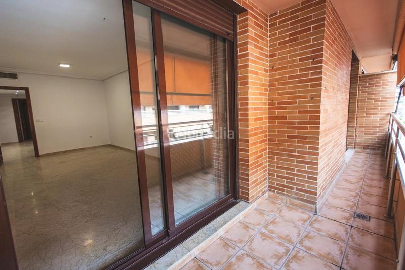 Foto 0bbb67a9-a4bc-44c5-b612-fb56241688c5. Piso en calle cañito bazán 2 magnifica vivienda, situada en avda. cañito bazan. 3 dormitorios, 2 baños, cochera, trast y piscina. en Córdoba