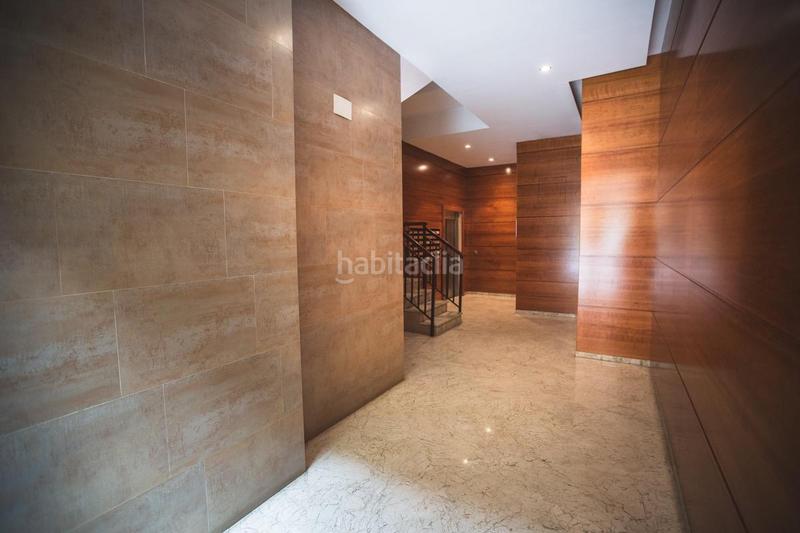 Foto 438117f9-2d8f-4e29-9d8c-179c51da377e. Piso en calle cañito bazán 2 magnifica vivienda, situada en avda. cañito bazan. 3 dormitorios, 2 baños, cochera, trast y piscina. en Córdoba