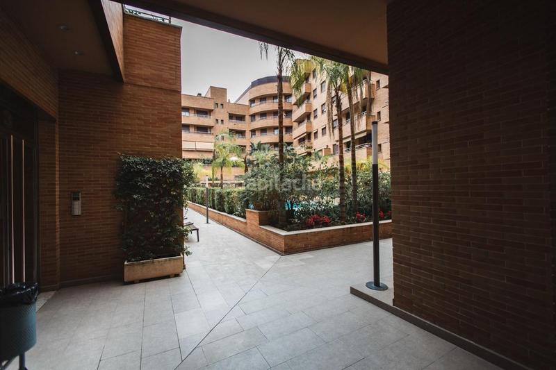 Foto 8ac57f0d-b36d-4dcb-8e11-cd8b8a82d05f. Piso en calle cañito bazán 2 magnifica vivienda, situada en avda. cañito bazan. 3 dormitorios, 2 baños, cochera, trast y piscina. en Córdoba