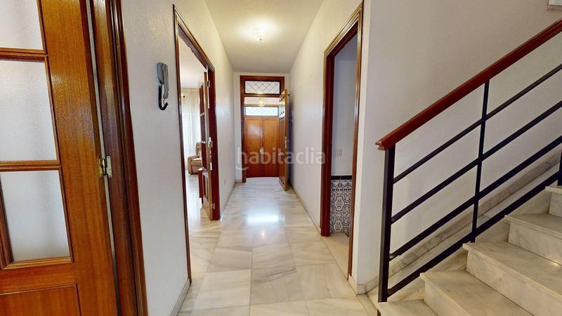 Foto 60f72c0c-fbce-4139-bd18-8afd66c722bf. Casa adosada , situada en los olivos borrachos. de 5 dormitorios, 2 baños, aseo y amplias terrazas. en Córdoba