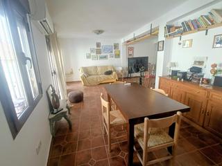 Appartement  Calle enmedio. Piso reformado y listo para entrar a vivir en san basilio