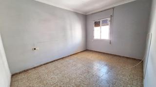 Flat  Calle de los cinco caballeros. Vivienda en levante con ascensor, trastero  y tres dormitorios p
