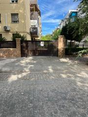 Aparcament cotxe a Santa Rosa - Valdeolleros. Cochera en venta