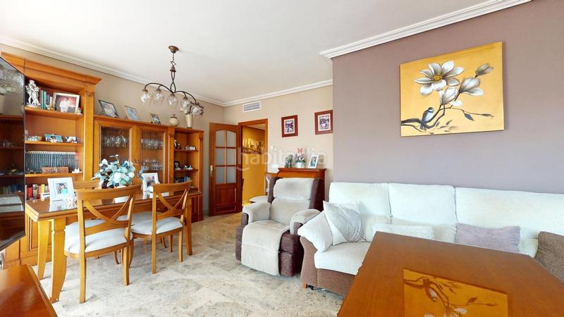 Foto 54c73294-61b2-4d8c-ac85-dd59b938560a. Appartamento con riscaldamento parcheggio piscina in Córdoba