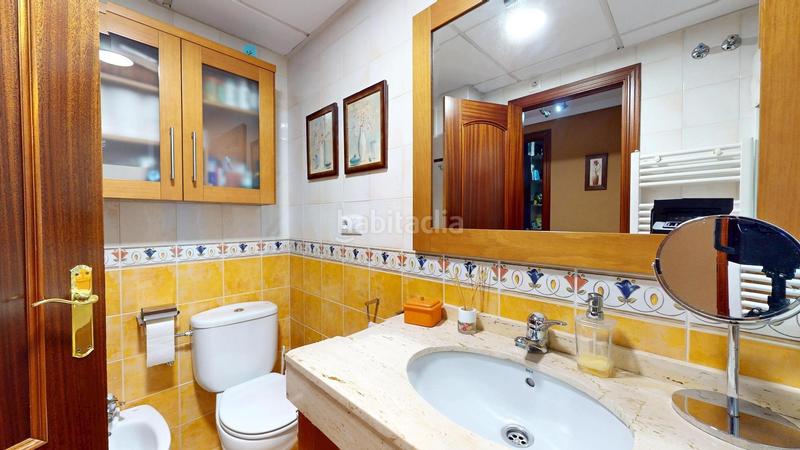 Foto b1e7aeba-b629-4af0-b393-4b356ec911f7. Appartamento con riscaldamento parcheggio piscina in Córdoba