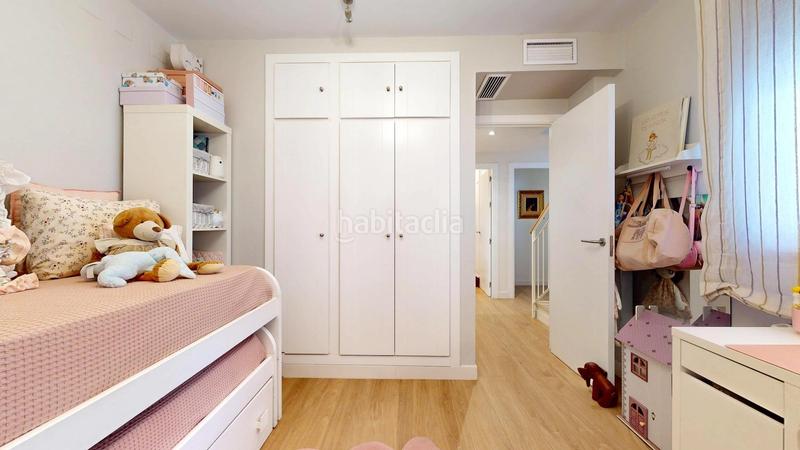 Foto cff955e7-9679-4bca-b763-b329198bd9f7. Semi detached house with heating parking in Poniente-Norte - Miralbaida - Parque Azahara Córdoba