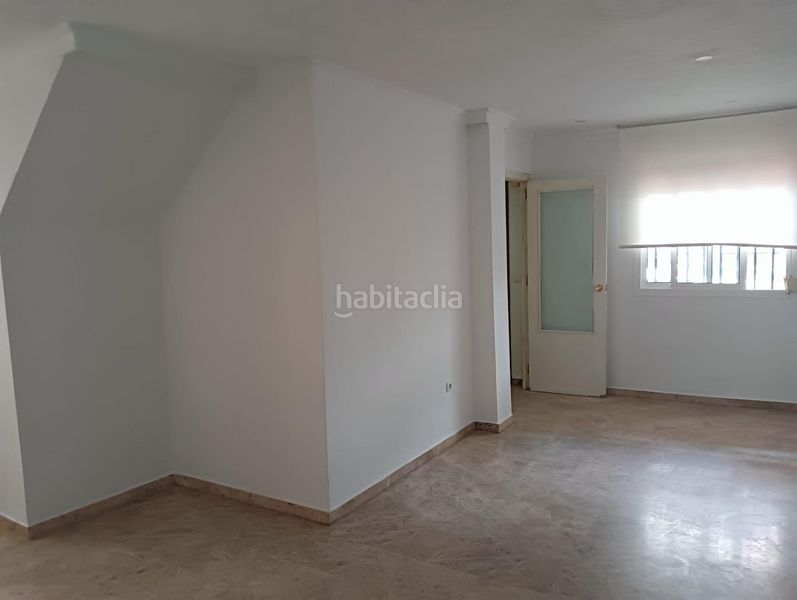 Foto a8101cb4-27f6-4b56-b20c-9e56dcaf1f97. Casa adossada a casco histórico - ribera - san basilio Córdoba