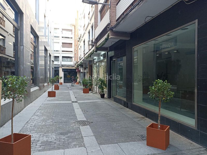 Foto 35ba091b-90c2-4906-b280-1f59c06f23b0. Local comercial a Centro Córdoba