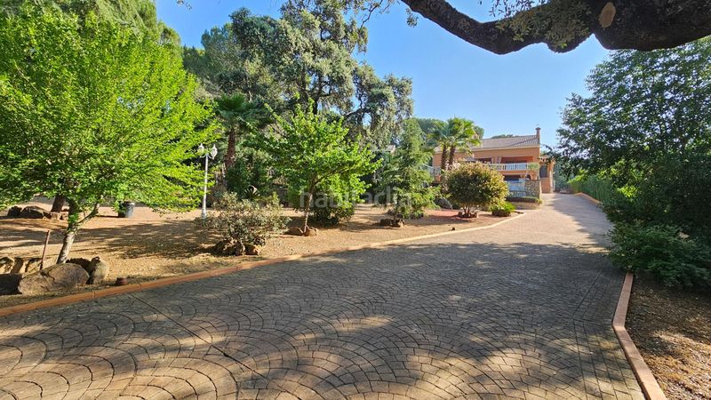 Foto d3553da6-c010-490b-9378-9c64c36446bf. Xalet amb calefacció aparcament piscina a Santa Maria de Trassierra Córdoba