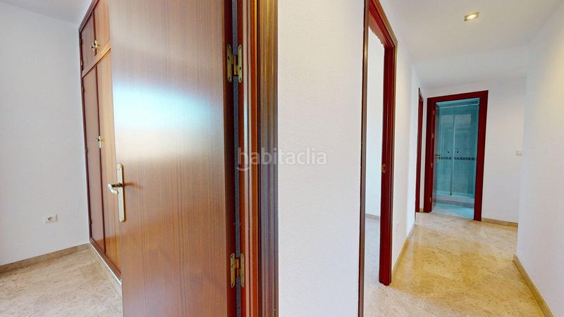 Foto f23deb69-9d70-4a7e-bd07-a664544fc1c8. Pis amb calefacció aparcament a Huerta de la Reina - Trassierra Córdoba