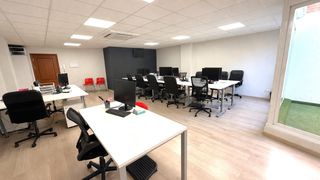 Oficina a Arroyo del Moro - Noreña. Oficina totalmente reformada en venta