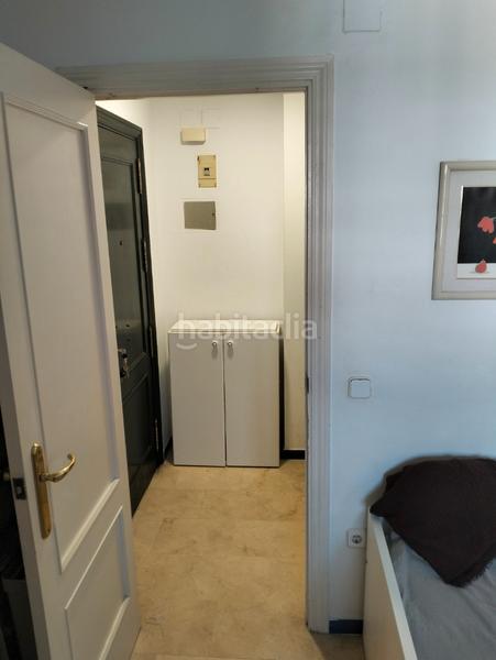 Foto ad161368-5d17-4f46-a9f4-19f52783282a. Estudio en calle calatrava 1 estupendo estudio en el centro , zona alameda de hercules en Sevilla