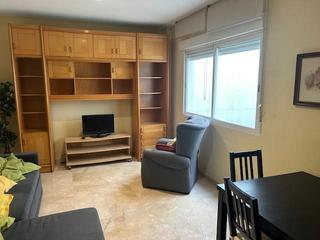 Appartement à Calle calle de doce de octubre 7. Oportunidad en el centro