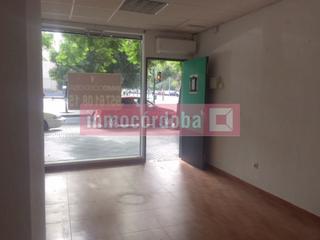 Alquiler Local Comercial en Bulevar hernan ruiz 3 3. Excelente local comercial en zona de alto tráfico
