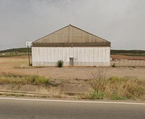 Rent Industrial building in Carretera de córdoba a palma 8. Amplia nave industrial en posadas, andalucía  oportunidad única