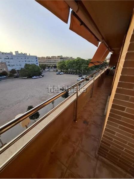 Foto f7f754a9-b9f1-4b11-8c0d-bd99ca4ce92c. Appartamento con parcheggio piscina in Tablero Bajo - Arruzafilla Córdoba