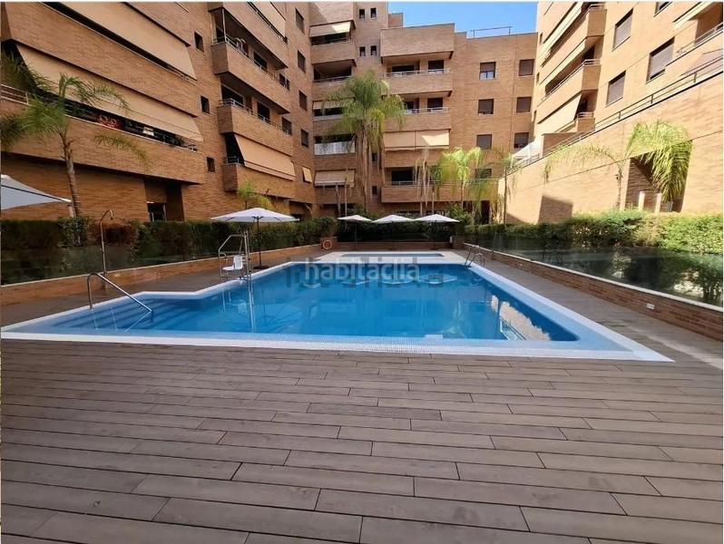 Foto fc3318e7-c4b5-406e-92fa-7c273c72ee97. Appartamento con parcheggio piscina in Tablero Bajo - Arruzafilla Córdoba