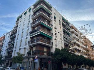 Pis  Calle de la previsión. Vivienda en ciudad jardin