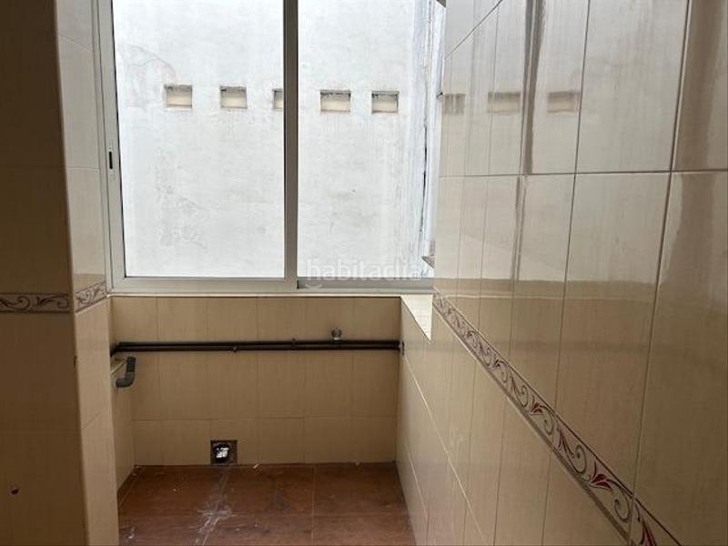 Foto ed00eb5f-634a-4ca3-b2ff-cd59fc440561. Appartamento con parcheggio in Ciudad Jardín - Zoco Córdoba