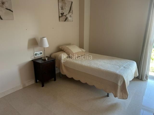 Foto 390b0707-1295-4b50-92fb-c1e02244e495. Pis amb aparcament piscina a Tablero Bajo - Arruzafilla Córdoba