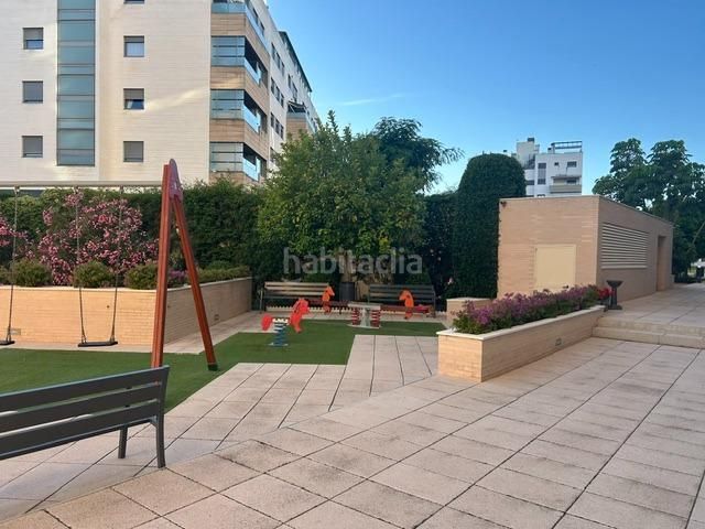 Foto 6c2753e1-19c3-46a5-b909-a00cb3d6fd4c. Pis amb aparcament piscina a Tablero Bajo - Arruzafilla Córdoba
