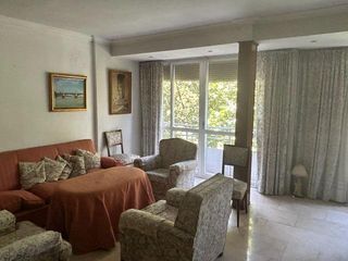 Piso en Conde de vallellano 11. Magnifico piso de 4 dormitorios en vallellano