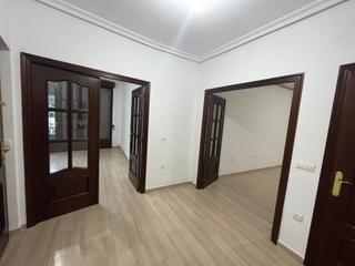Appartement  Plaza de las tendillas. Piso familiar o también adecuado para piso turistico.