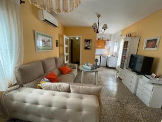 Apartament  Plaza de las cañas. Apartamento ideal vivir o invertir.