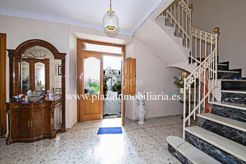 Foto adf6cd90-b278-4aba-8330-fbad7fa26c4a. Casa a Centro Lucena
