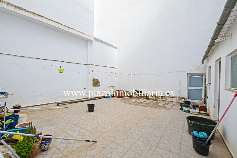 Foto b4022952-a039-437b-bc6a-454203f80a38. Casa a Centro Lucena