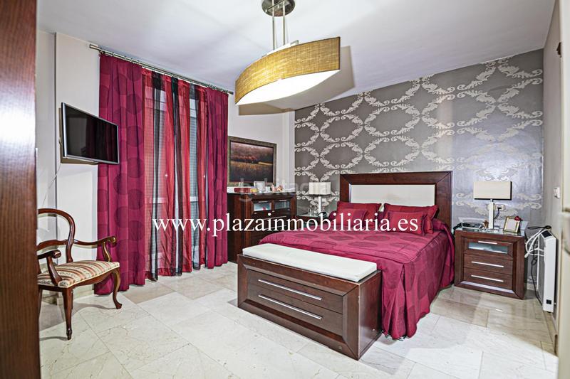 Foto 33a1986d-c528-4038-9159-600c5b889613. Casa  de lujo de 5 hab. zona recinto ferial por 354.000 euros. en Lucena