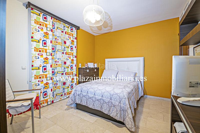 Foto 8bf08c85-f1a9-42ee-8af0-a6299b409aea. Casa  de lujo de 5 hab. zona recinto ferial por 354.000 euros. en Lucena