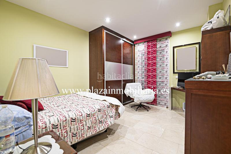 Foto b0ddb97f-916f-4575-b0ac-bb25990e139c. Casa  de lujo de 5 hab. zona recinto ferial por 354.000 euros. en Lucena