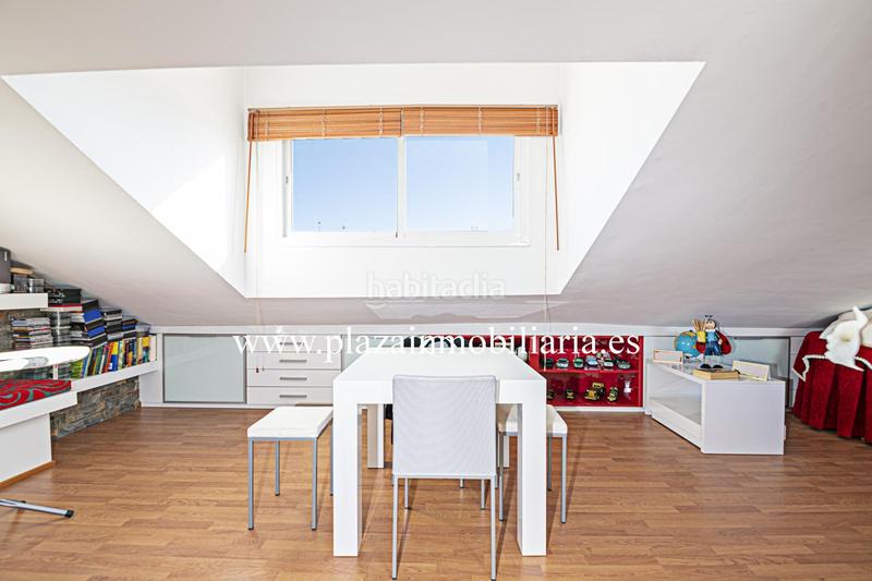 Foto c69a0817-8b0b-41ef-9083-4b8d1f37084e. Casa  de lujo de 5 hab. zona recinto ferial por 354.000 euros. en Lucena