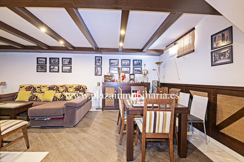 Foto e7928acc-1d3b-426c-b83b-033eaa76e32d. Casa  de lujo de 5 hab. zona recinto ferial por 354.000 euros. en Lucena